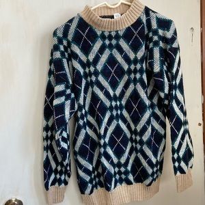 RN winter sweater NWOT Large 100% Acrylic